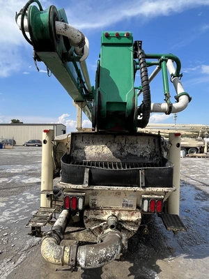 Used 2006 SCHWING BPL2525H-6KVM61SX Concrete Pumps Colorado US | Concrete Pump Depot #1394120