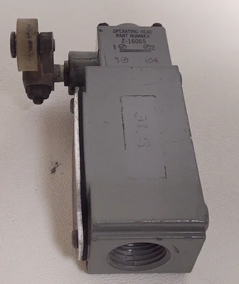 USED Allen-Bradley 802T-B