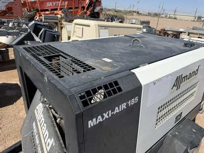 Used _UNKNOWN_ _UNKNOWN_ Air Compressors, Portable Texas US | Miedema Asset Management Group #1312603