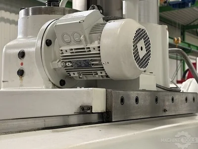 USED 2003 WEILER VOM50