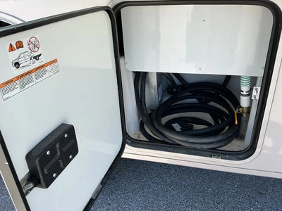 USED 2013 WINNEBAGO F53