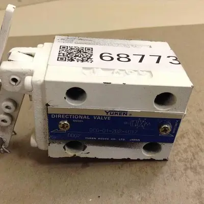 USED YUKEN DCG-01-2B2-4017