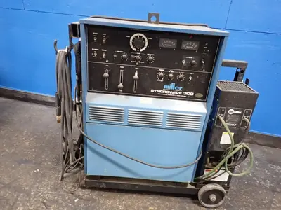 USED MILLER ELECTRIC MFG CO SYNCROWAVE 300