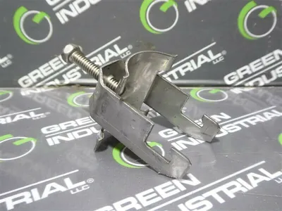 Box of 100 Cooper BP100SS Stainless Steel B-Line P Clamps .810" to 1.100" New NIB