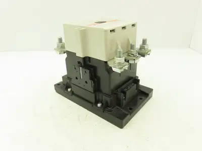 Fuji SC-N8 (180) Motor Starter Contactor 3-Pole 150Hp 180A 600V 120V Coil AC/DC