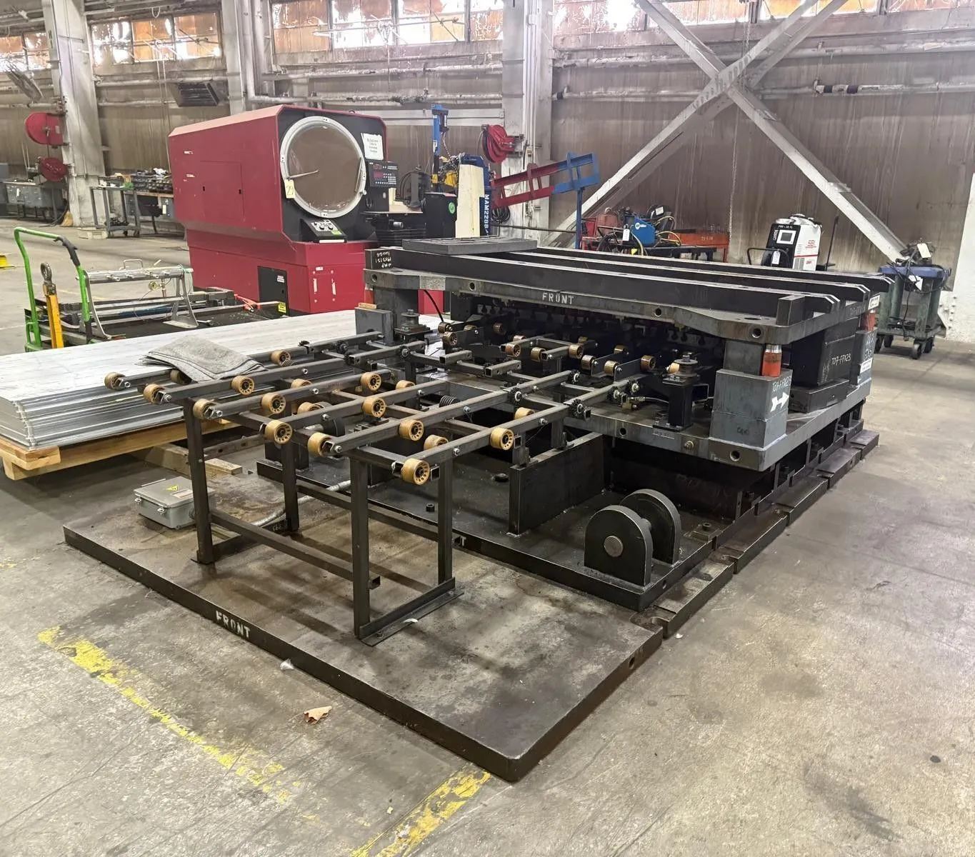 72" WIDE OSCILLATING DIE SHEAR USED