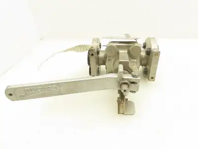 ITT Engineering CWP720 Cam-Tite Stainless 2-Way Ball Valve 1/2" Flanged 300#