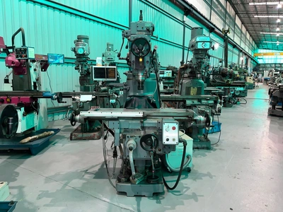 MAKINO KGJP Mills Vertical | ESP Machinery Australia Pty Ltd (3)