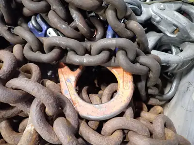 Crosby, Surlock Misc. Chains