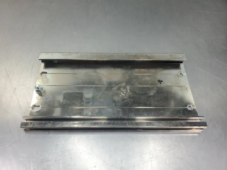 Used Siemens 6ES7390-1BC00-0AA0 SIMATIC S7 PLC CHASSIS PLC Chassis South Carolina US | Palmetto Automation #1162067