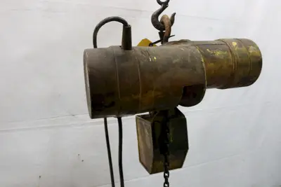 1/2 TON BUDGIT ELECTRIC POWERED CHAIN HOIST: STOCK #12005