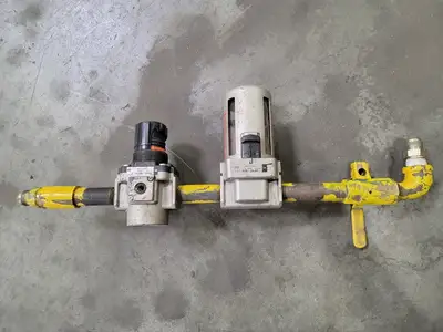 USED SMC AF40-N04-Z/ AR40-N04H-Z