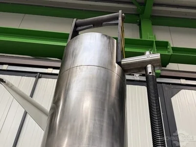 USED 2003 WEILER VOM50