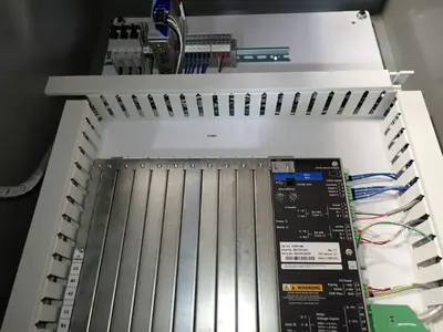 Eaton Power Xpert Multi-point Meter Cabinet With Hmi