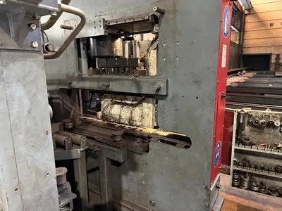 USED VOORTMAN V550A FLAT AND ANGLE PROCESSING MACHINE