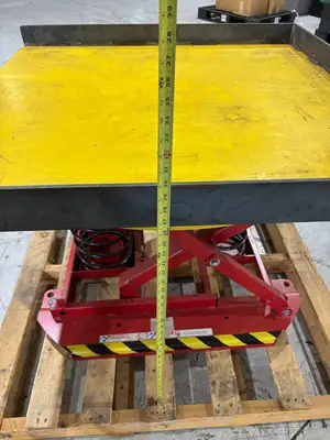 USED SOUTHWORTH 45X45 ERGONOMIC LIFT AND TURN TABLE PLATFORM, BACKSAVER