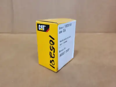NEW CATERPILLAR 1353996