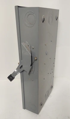 USED Square D D324N