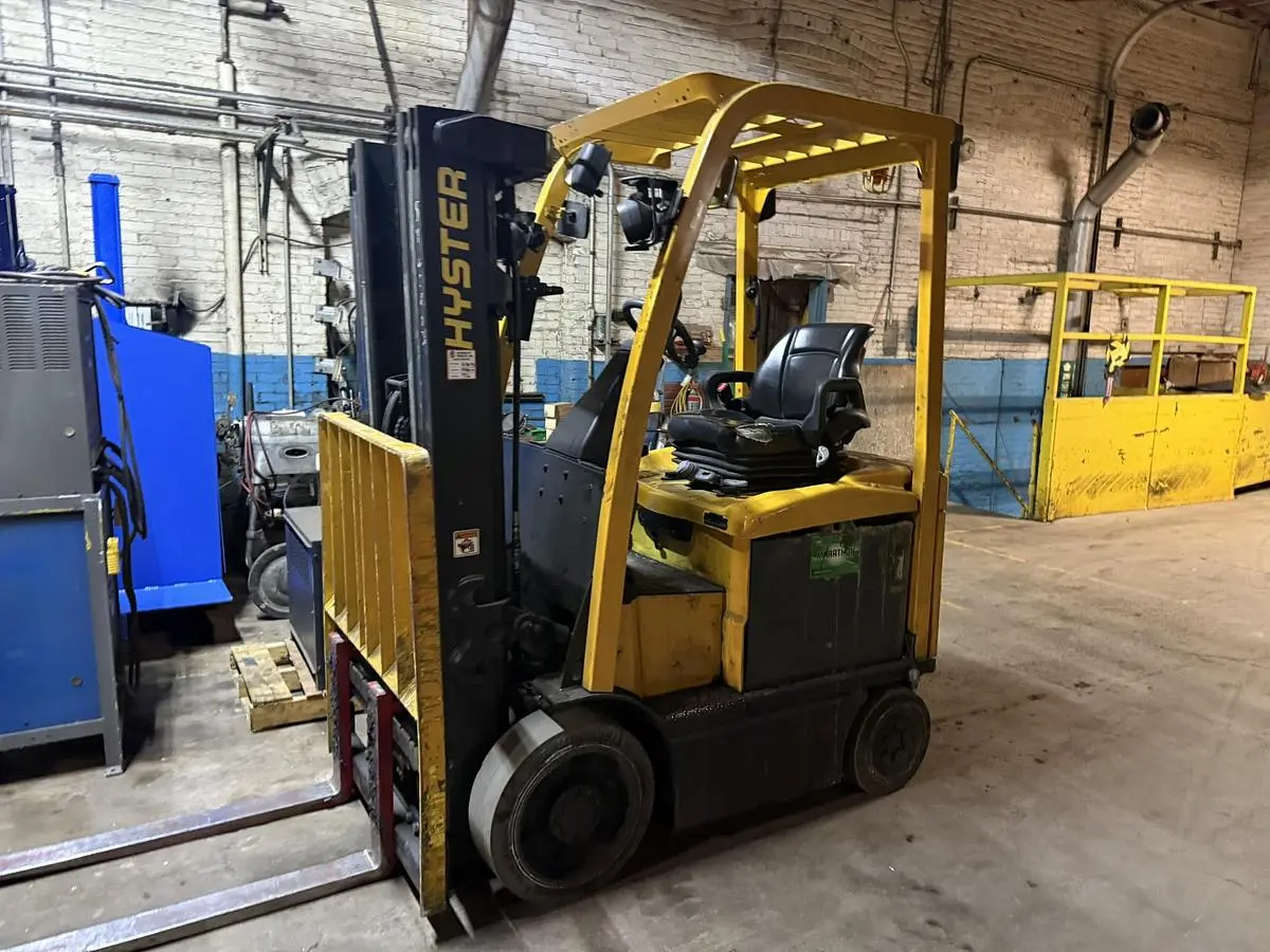 USED HYSTER E50XN-27