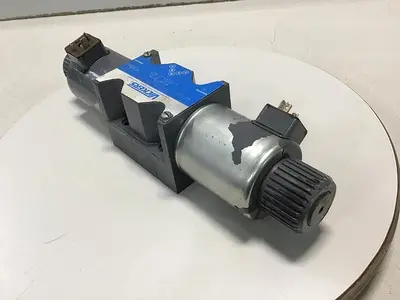 USED VICKERS DC4V52CJMUH620