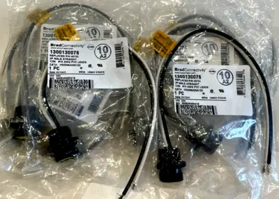 NEW MOLEX WOODHEAD 1R2006A20A120 2P MALE PVC LEADS LOT OF 15