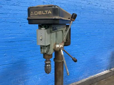 Used DELTA R 9250 Heavy Duty & Sensitive Single Spindle Drills Ohio US | HGR 24 #1437841