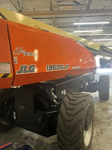 Used 2025 JLG 1350SJP Crawler Boom Lifts Pennsylvania US | National Lift Equipment #1452525