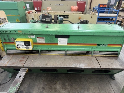 Used 1984 ACCURSHEAR 825010 Power Squaring Shears (Inch) Illinois US | Revelation Machinery #1511101
