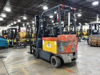 USED 2019 TOYOTA 7FBCU35