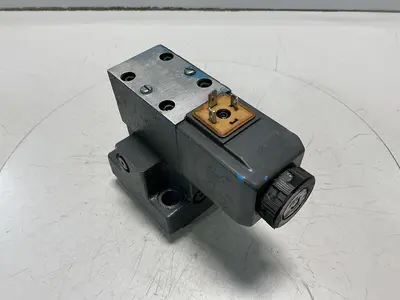 USED VICKERS CVCS25W11S210A00B12
