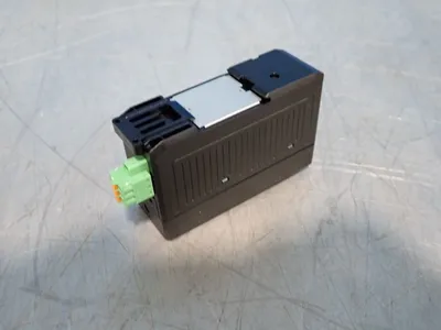 NEW KEYENCE IVG10
