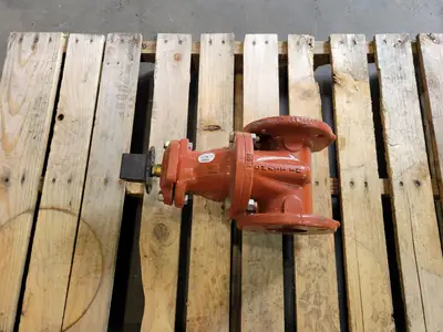 Used MUELLER 030A236206LN Valves/Fittings British Columbia CA | Lenmark #1440794