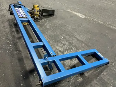 Gorbel 1000 Lbs  Workstation Bridge Crane W/ Hoist