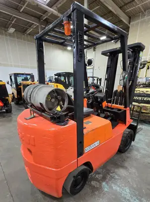 2003 Nissan JC50 5000lb LP Forklift