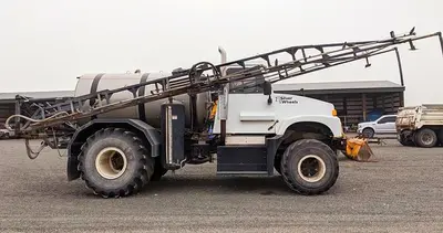 USED 1995 INTERNATIONAL SILVER WHEELS