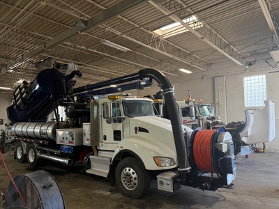 2016 VACTOR 2100P Combination Sewer Cleaner | VacSource (1)