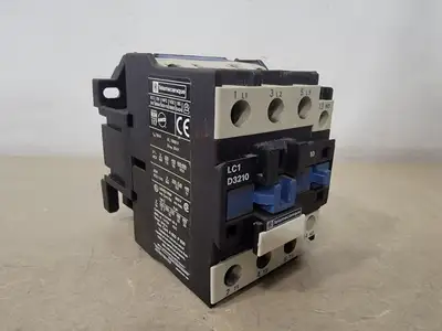USED TELEMECANIQUE LC1D3210