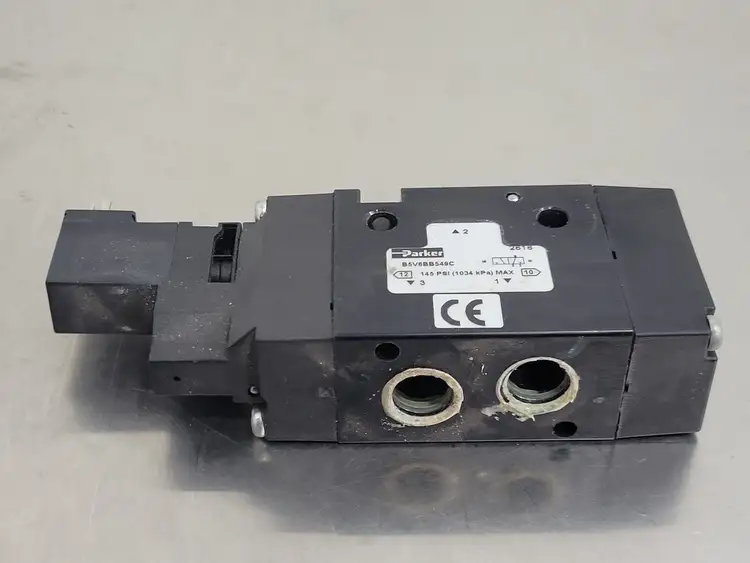 Used PARKER B5V6BB549C Valves/Fittings British Columbia CA | Lenmark #256095