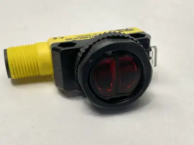 QS18VN6DQ8 | Banner  Photoelectric Sensor 10-30VDC 66459 - Used