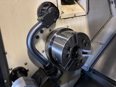 2012 DOOSAN LYNX 220LC CNC Lathes | Toolquip, Inc. (4)
