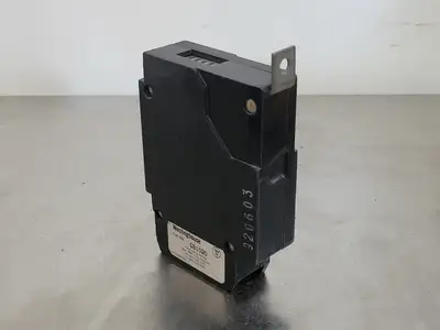USED CUTLER-HAMMER GB1020