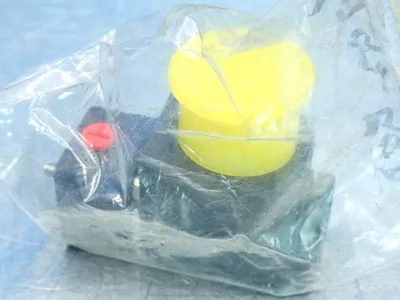 NEW AUTOMATIC VALVE USA 70199DB