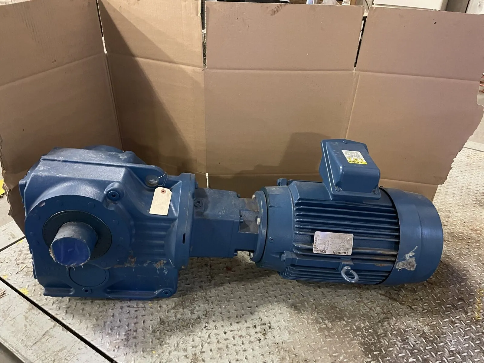 NEW Sew-Eurodrive KT97AM25/256 Worm Gear Drive / Speed Reducer 24.75:1