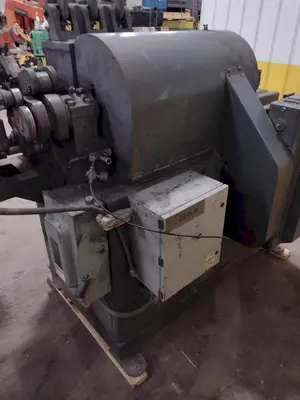 3/8" LEWIS MODEL #8CV WIRE STRAIGHTEN & CUT MACHINE: STOCK 16181