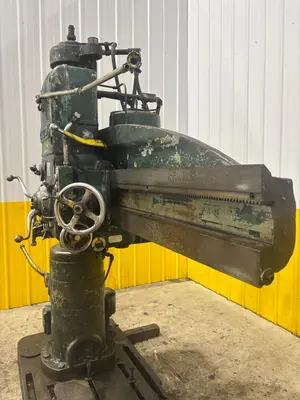 4' ARM x 9" CARLTON MODEL #1A POWER RADIAL ARM DRILL: YOBRO #24007