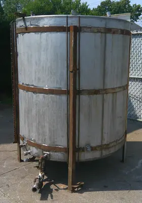 SPC9084  Tank 575 gallon vertical tank, Stainless Steel, flat set of coils in bottom