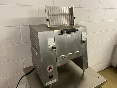152-0368 Roundup VHB Vertical Broiler