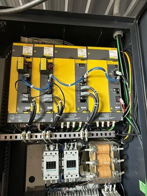 2011 MAKINO PS95 CNC Machining Center | ListingHippo (37)