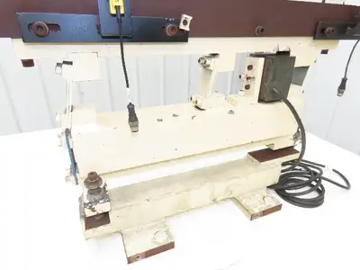 Used HOOSIER _UNKNOWN_ Vibratory Feeders Indiana US | Arrow Industrial #1436881