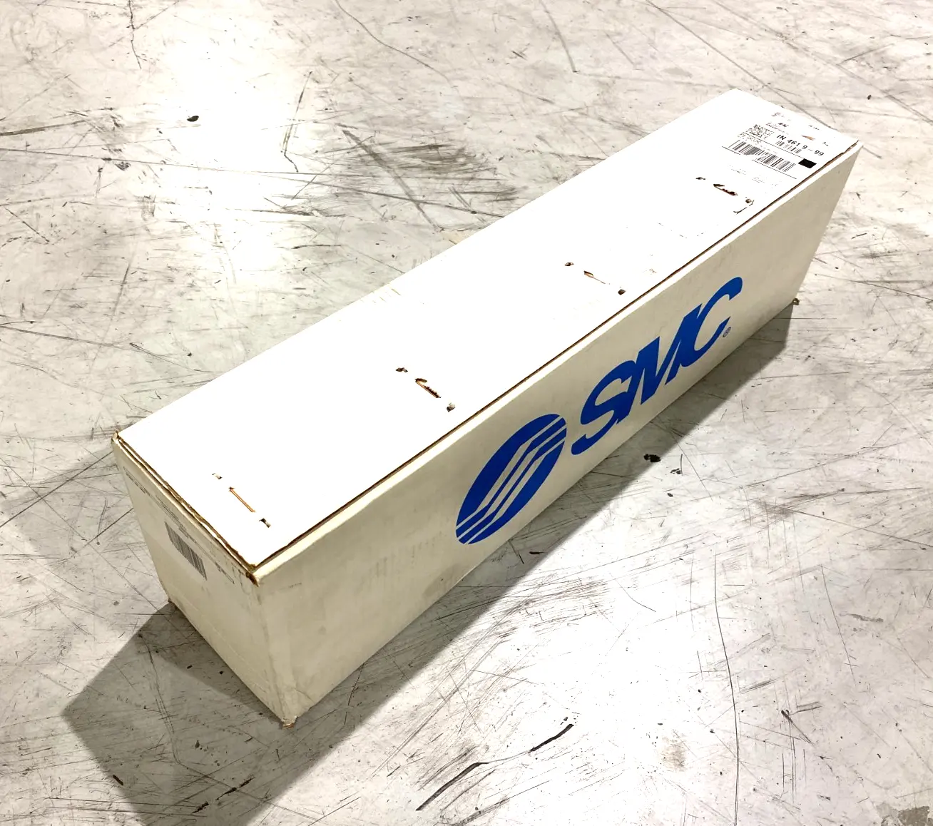 NEW SMC RODLESS GUIDED SLIDE BEARING CYLINDER 400MM STROKE